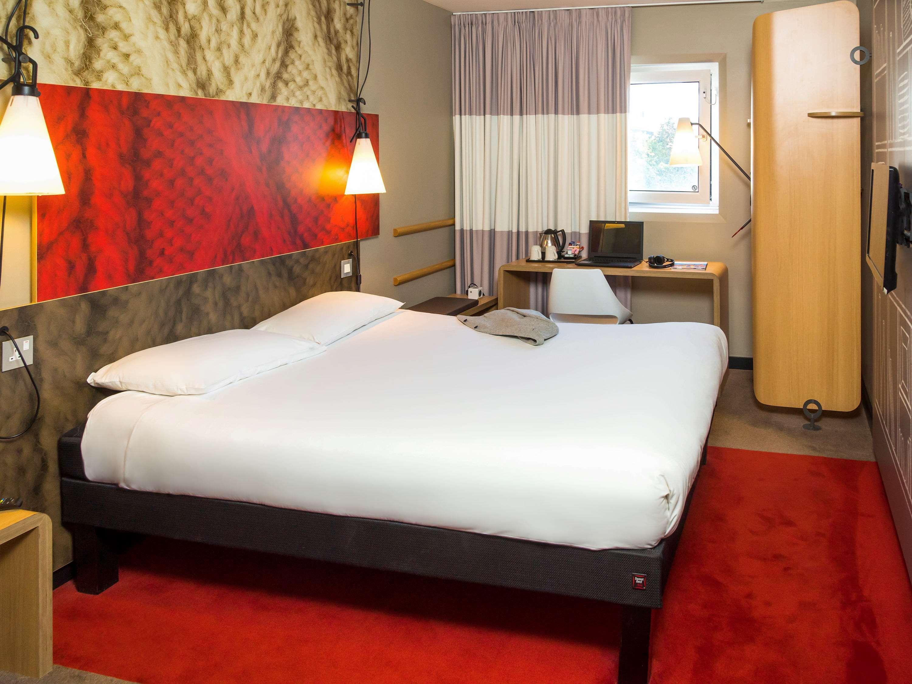 Ibis Sheffield City Exterior foto